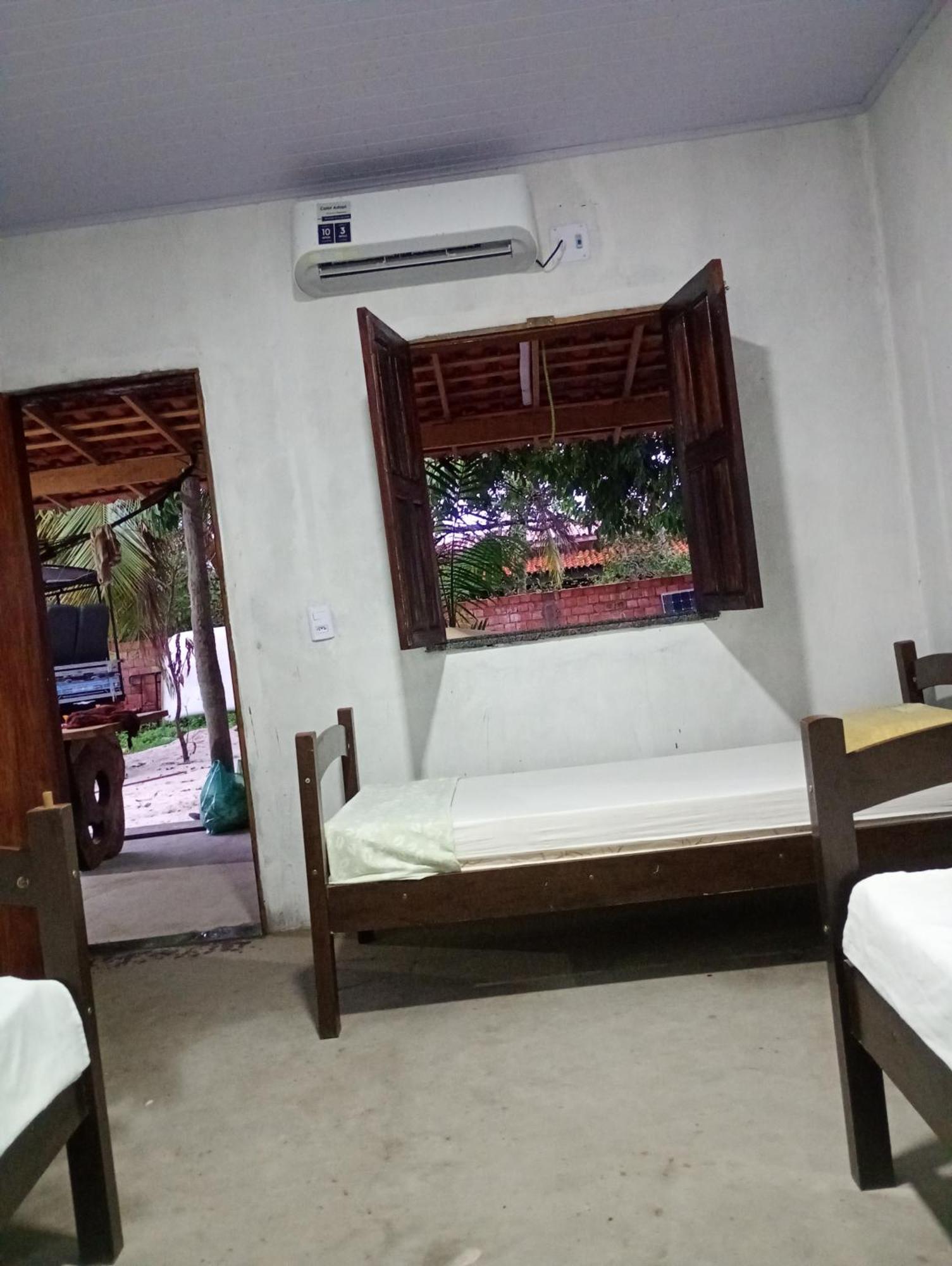 Hostel E Camping Na Rua Das Flores Santo Amaro do Maranhao Extérieur photo