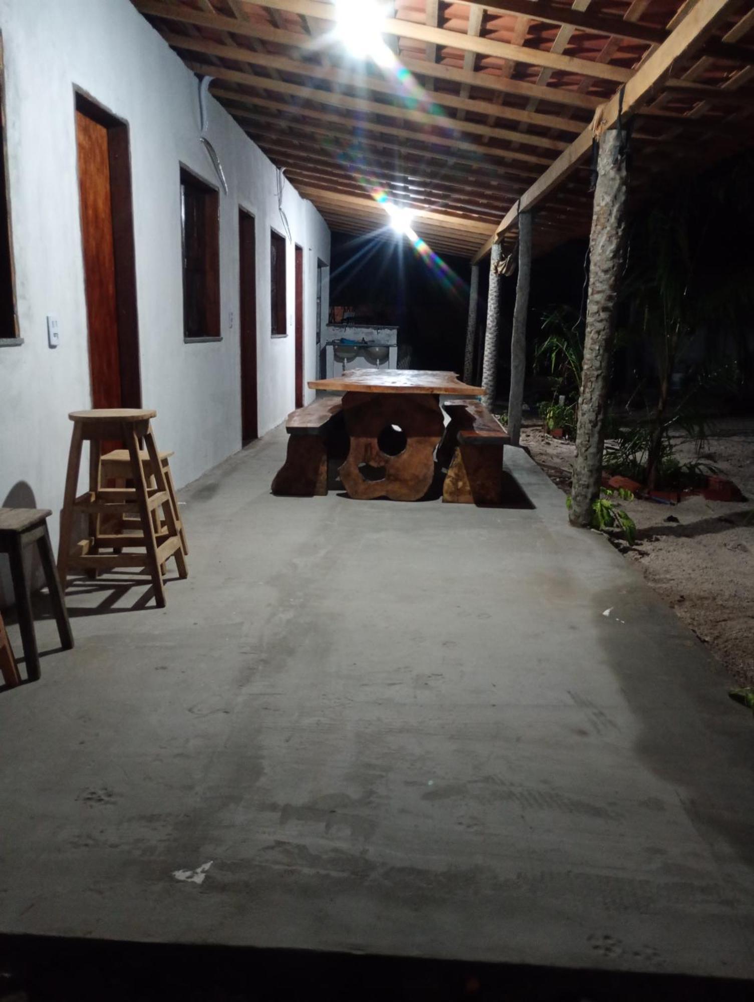 Hostel E Camping Na Rua Das Flores Santo Amaro do Maranhao Extérieur photo