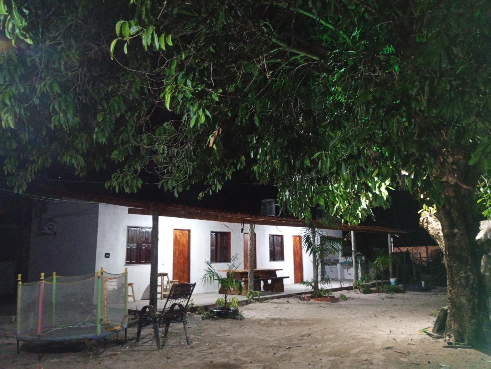 Hostel E Camping Na Rua Das Flores Santo Amaro do Maranhao Extérieur photo