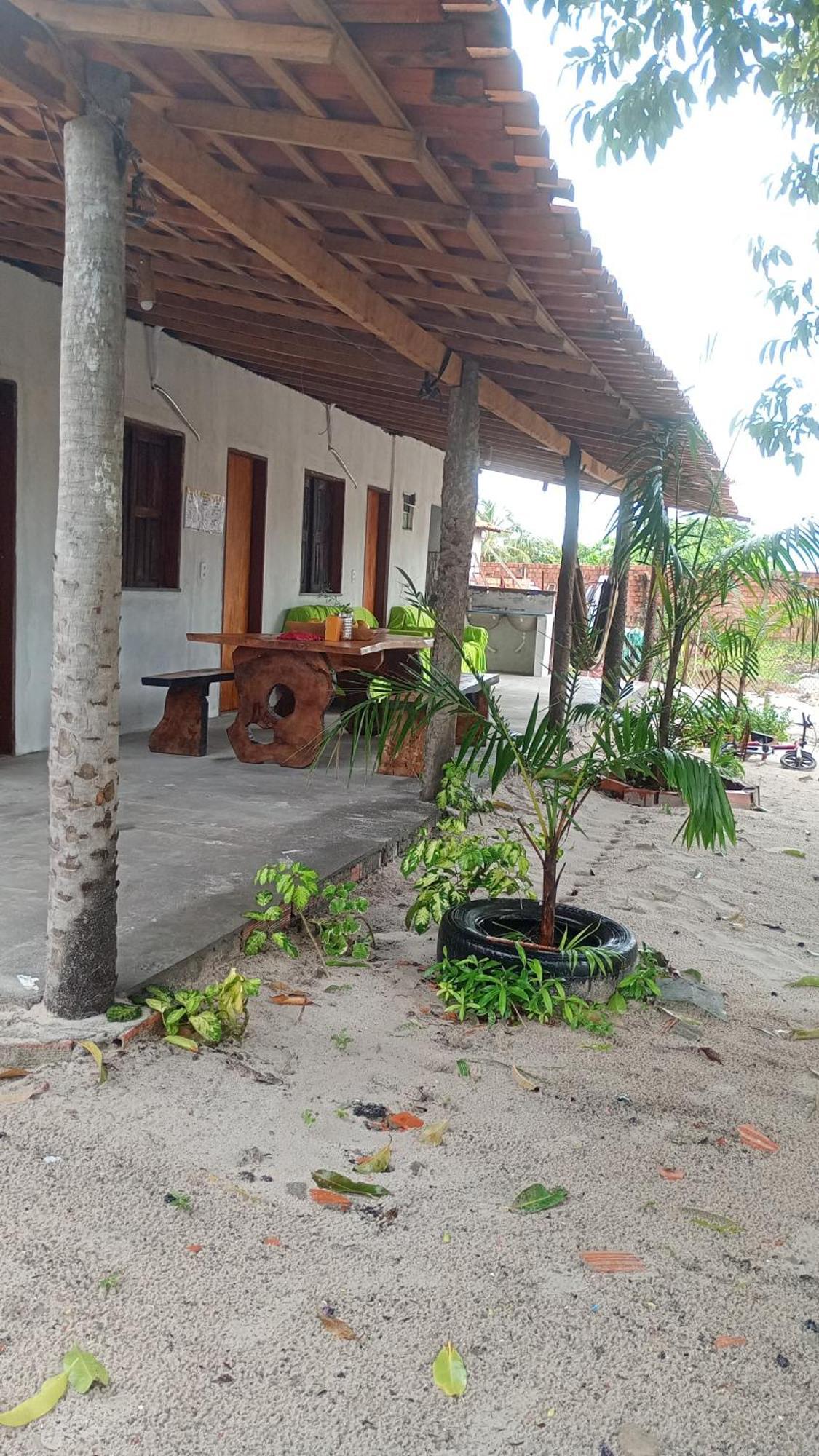 Hostel E Camping Na Rua Das Flores Santo Amaro do Maranhao Extérieur photo